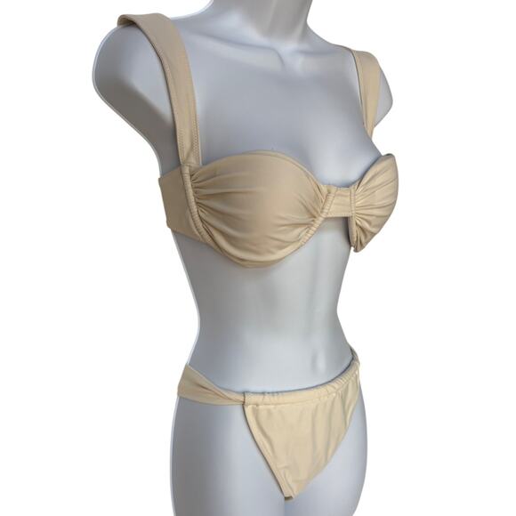 Strawberry Milk Mob "Dolce far Niente" Bikini Set with size M Top, size L Bottom - Picture 2 of 12